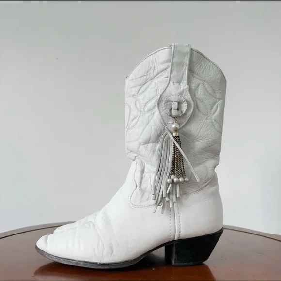 Vintage Laredo Women’s Tassel White Leather Western Cowboy Boots | US 6 - Picture 3 of 7